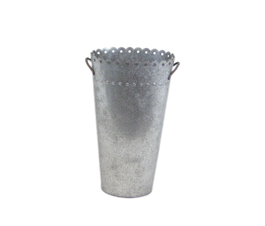 15" Weathered Scallop Oval French Bucket