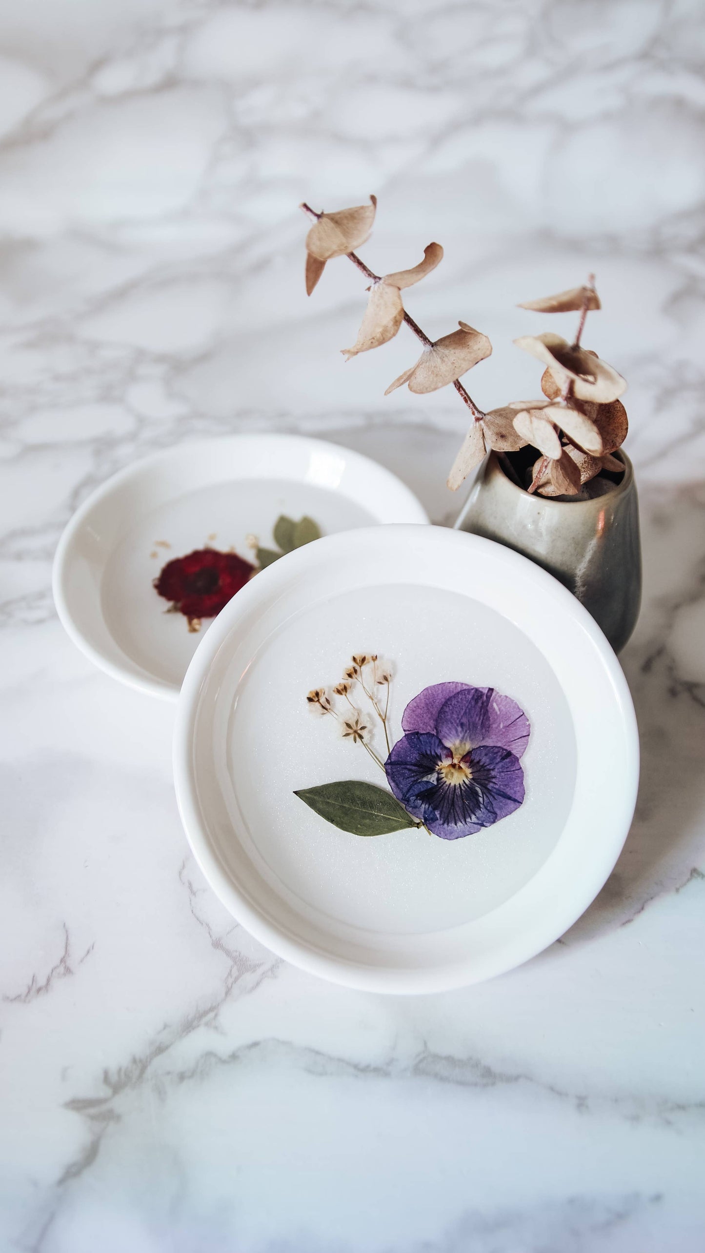Botanical Ceramic Ring Dish/ Floral Shimmer
