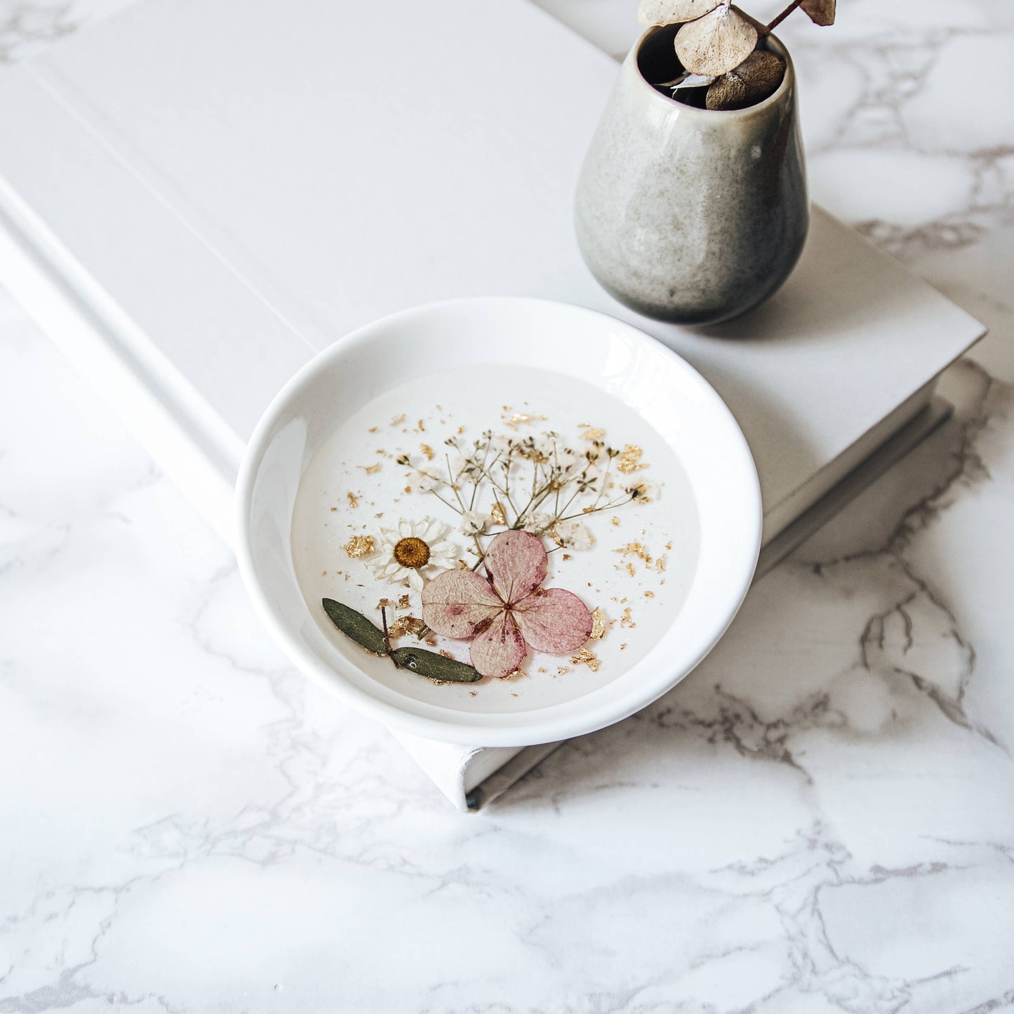 Botanical Ceramic Ring Dish/ Floral Shimmer
