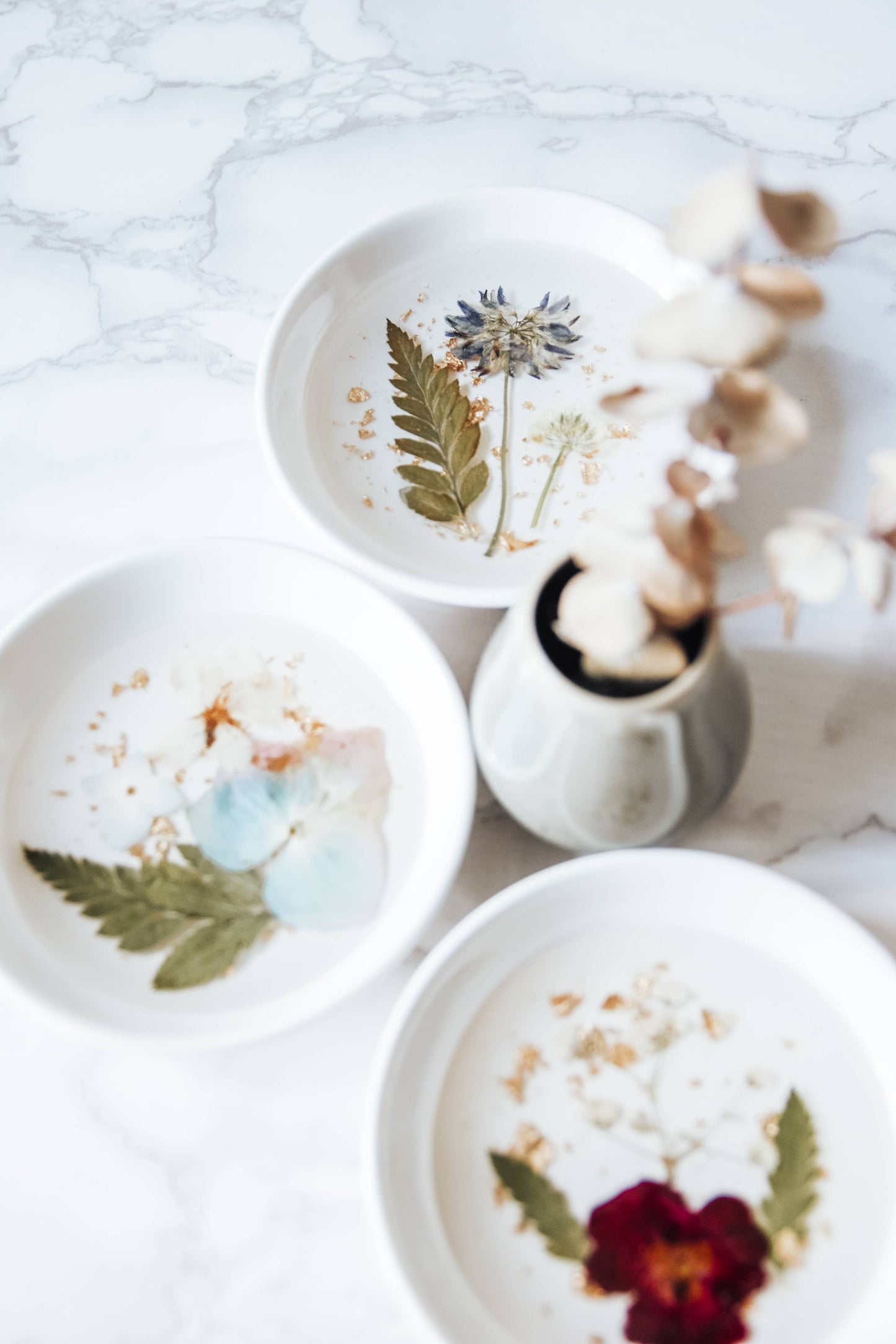 Botanical Ceramic Ring Dish/ Floral Shimmer