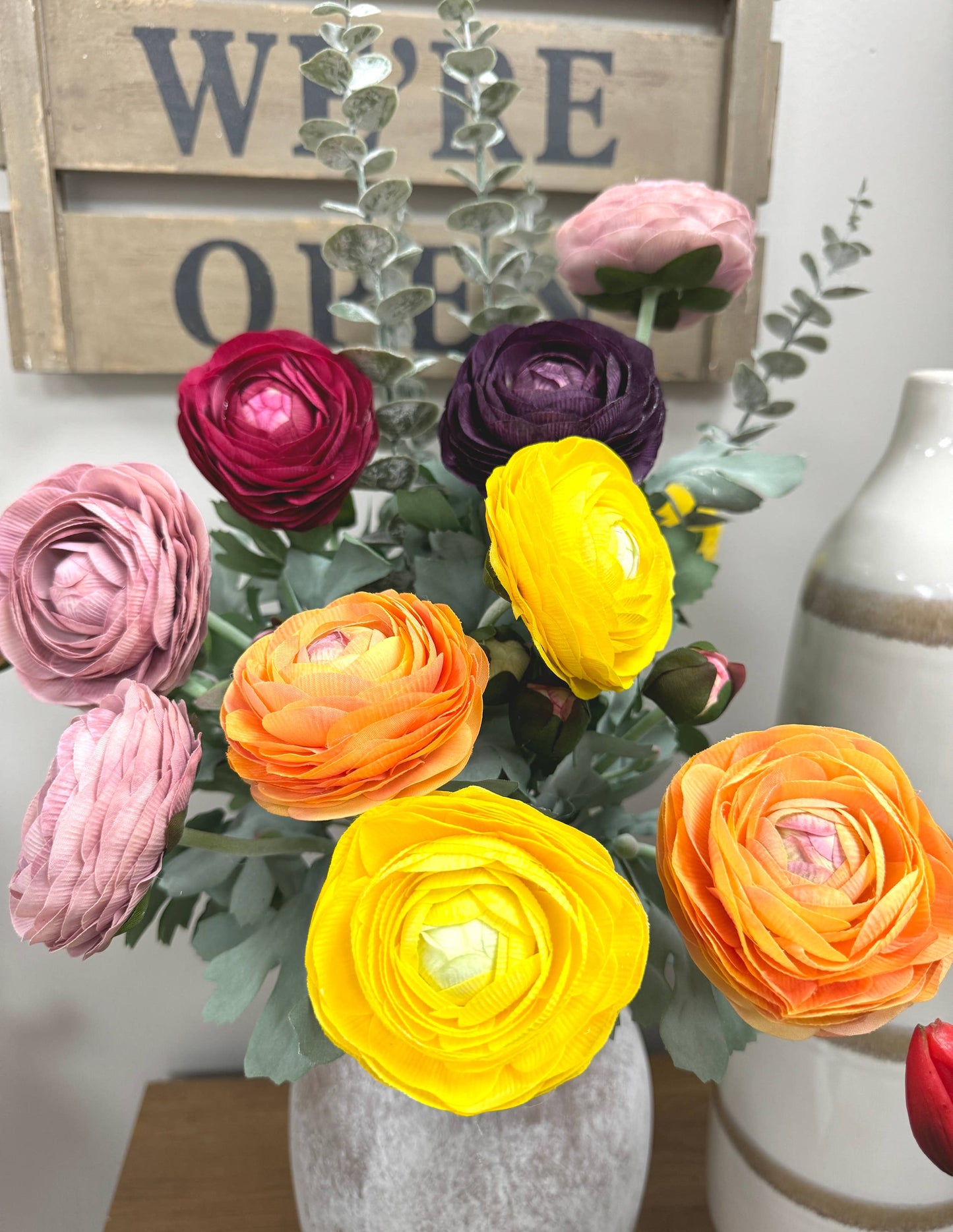 19"-Real Touch Ranunculus : Mauve