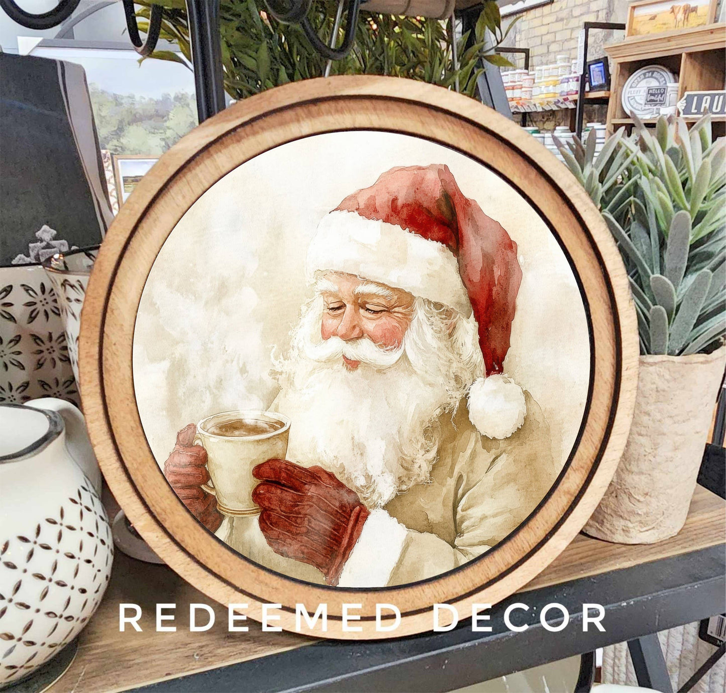 8" Round Cocoa Santa Art
