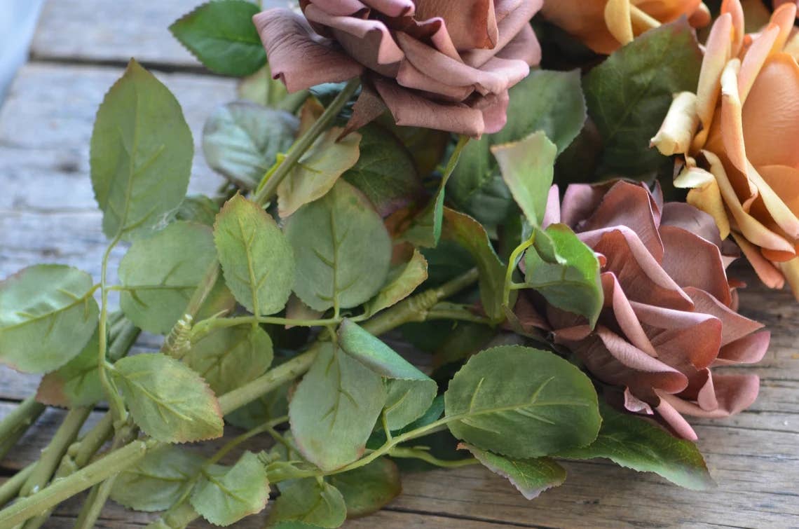 Real Touch Rose: Dark Brown