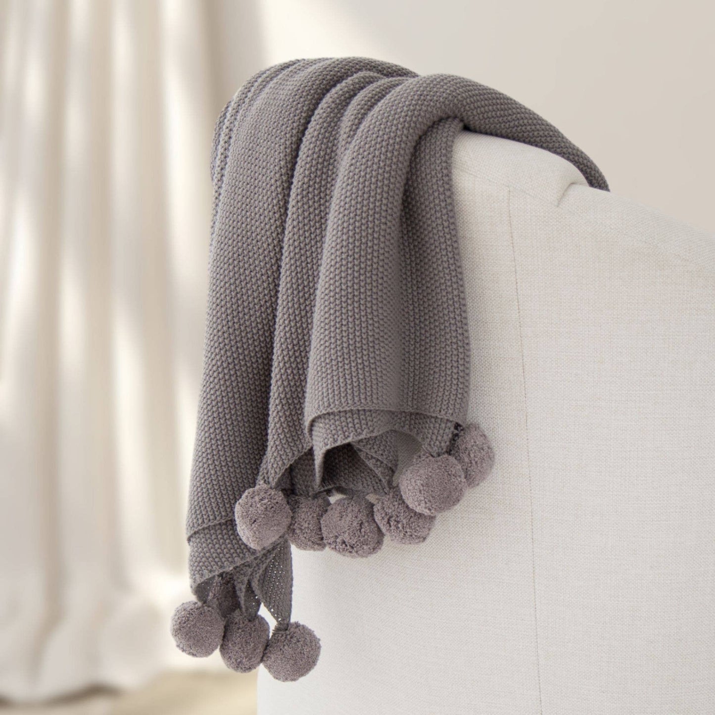 Aria Cotton Seedstitch Throw with Pompoms: Mushroom