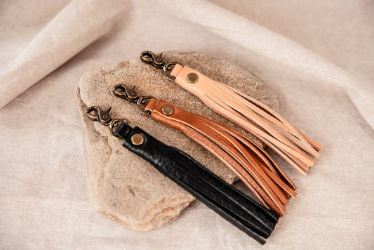 Tassel Key Chain Clip: Russet