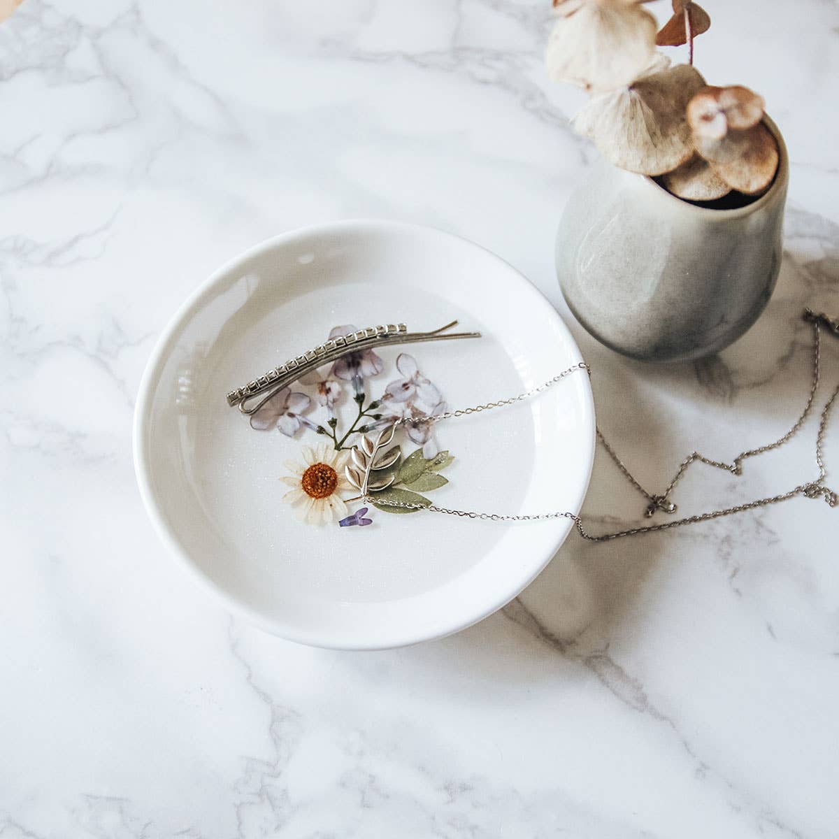 Botanical Ceramic Ring Dish/ Floral Shimmer