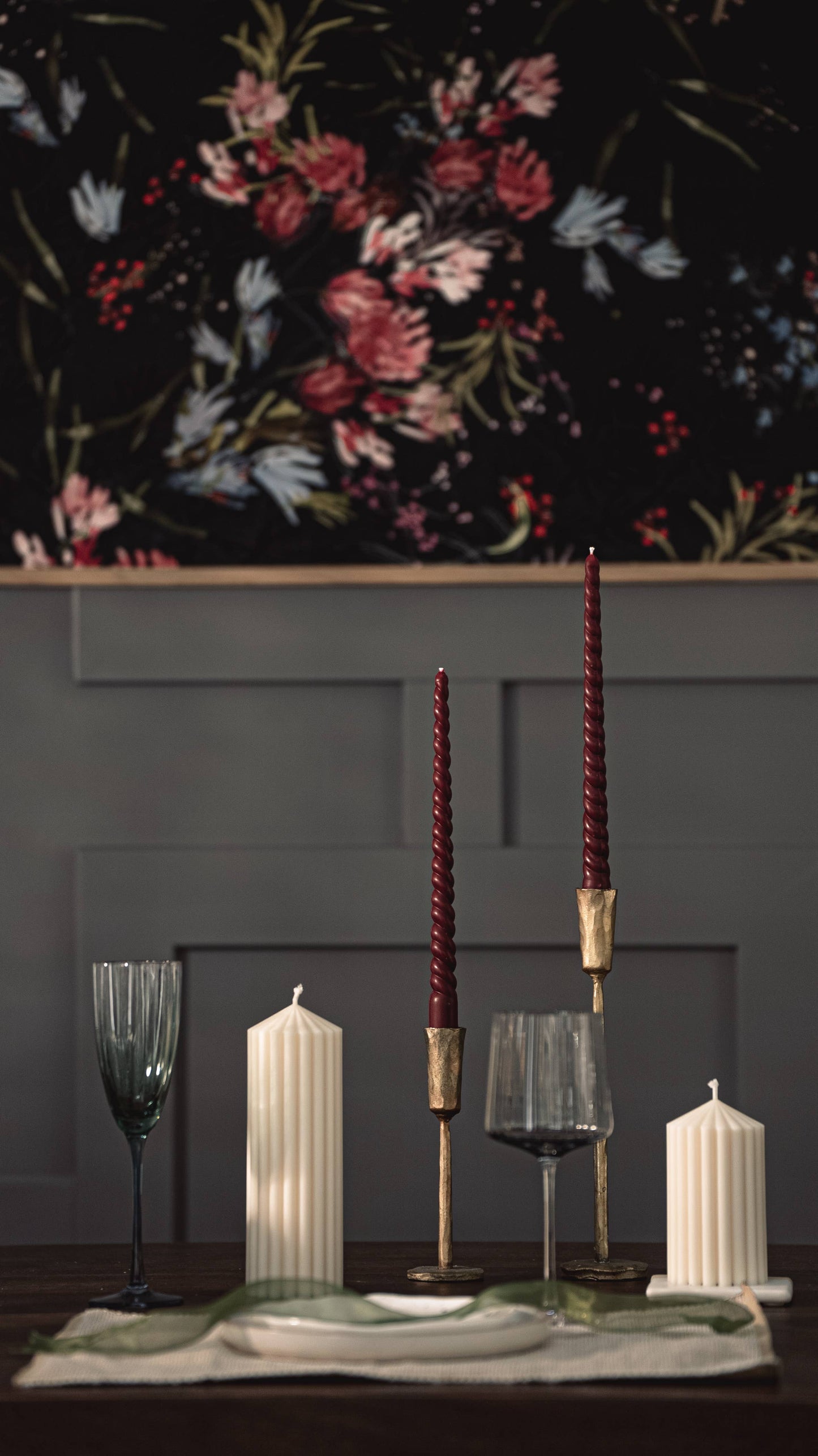 Twisted taper candle Pr | Beeswax & Soy Wax: Coral