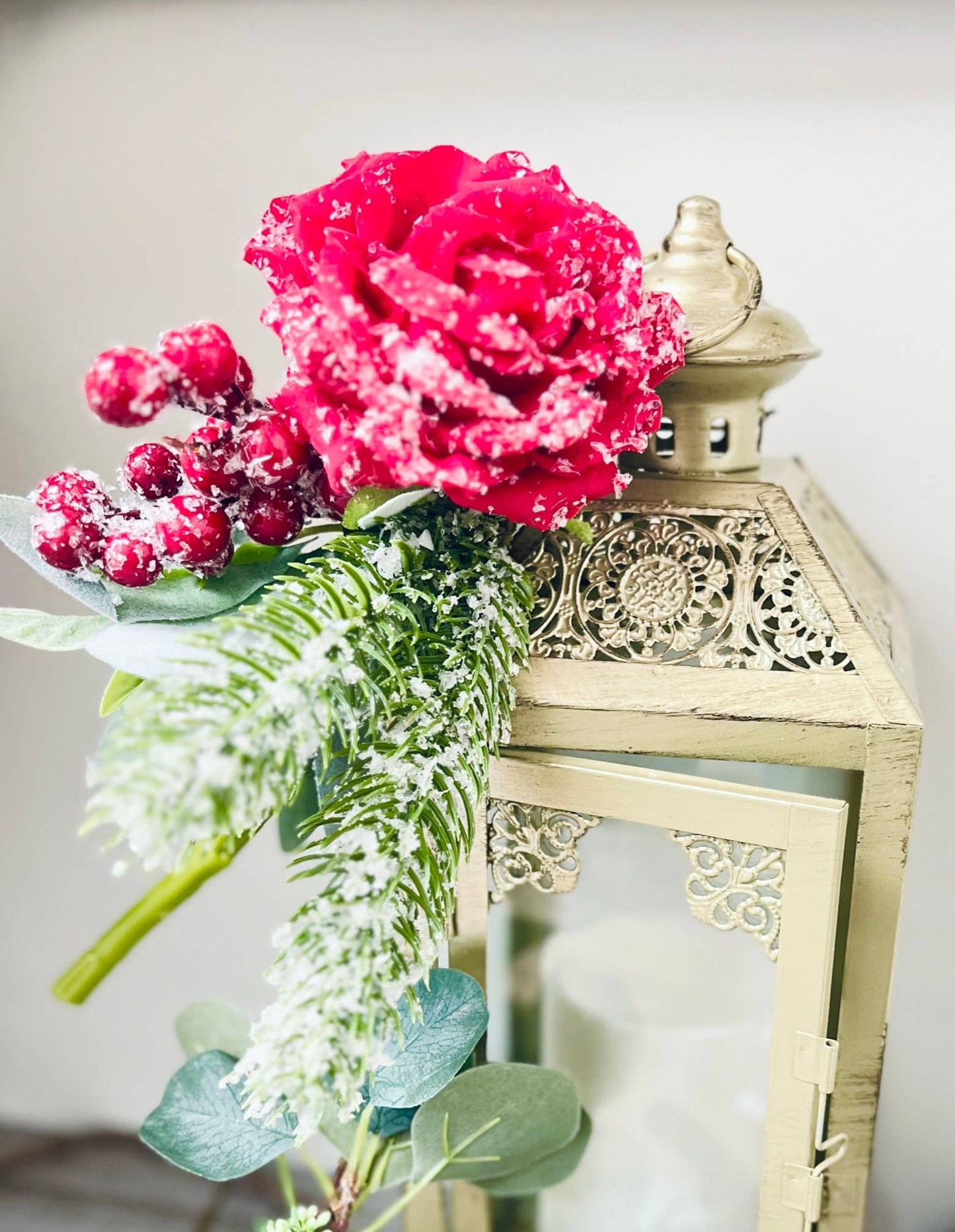 Artificial Snowy Rose: Cream Ivory