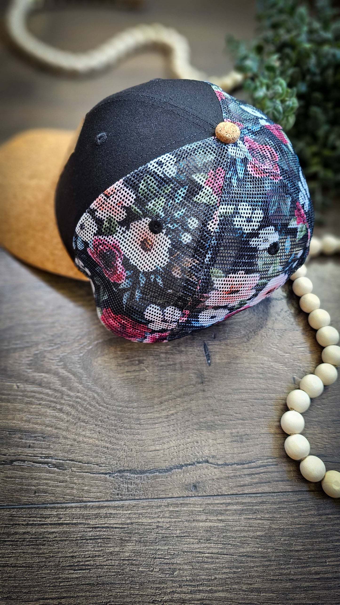 Black Floral Cork: MT