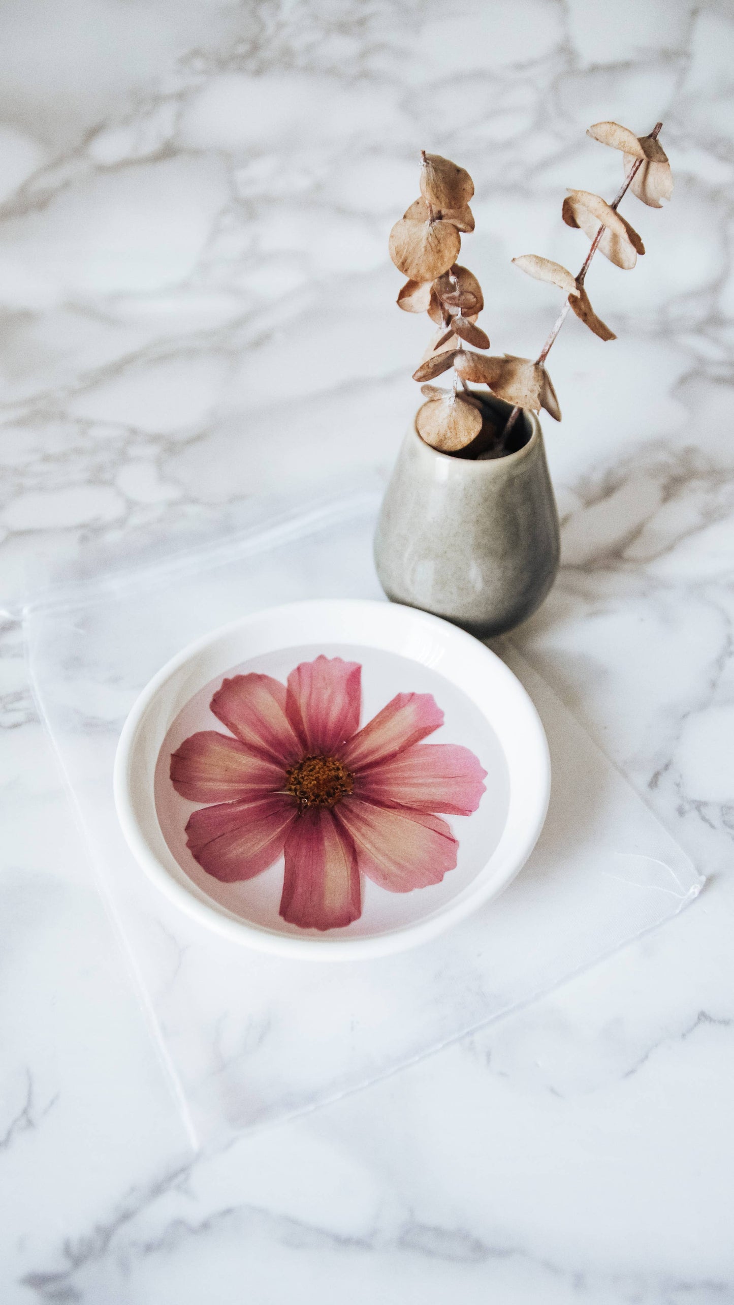 Botanical Ceramic Ring Dish/ Floral Shimmer