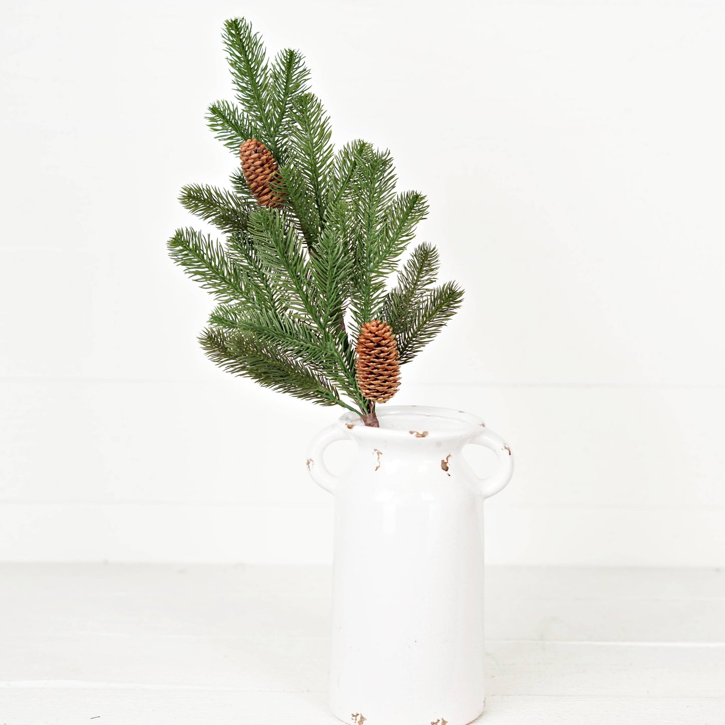 24in Evergreen Spruce w/ Pinecones