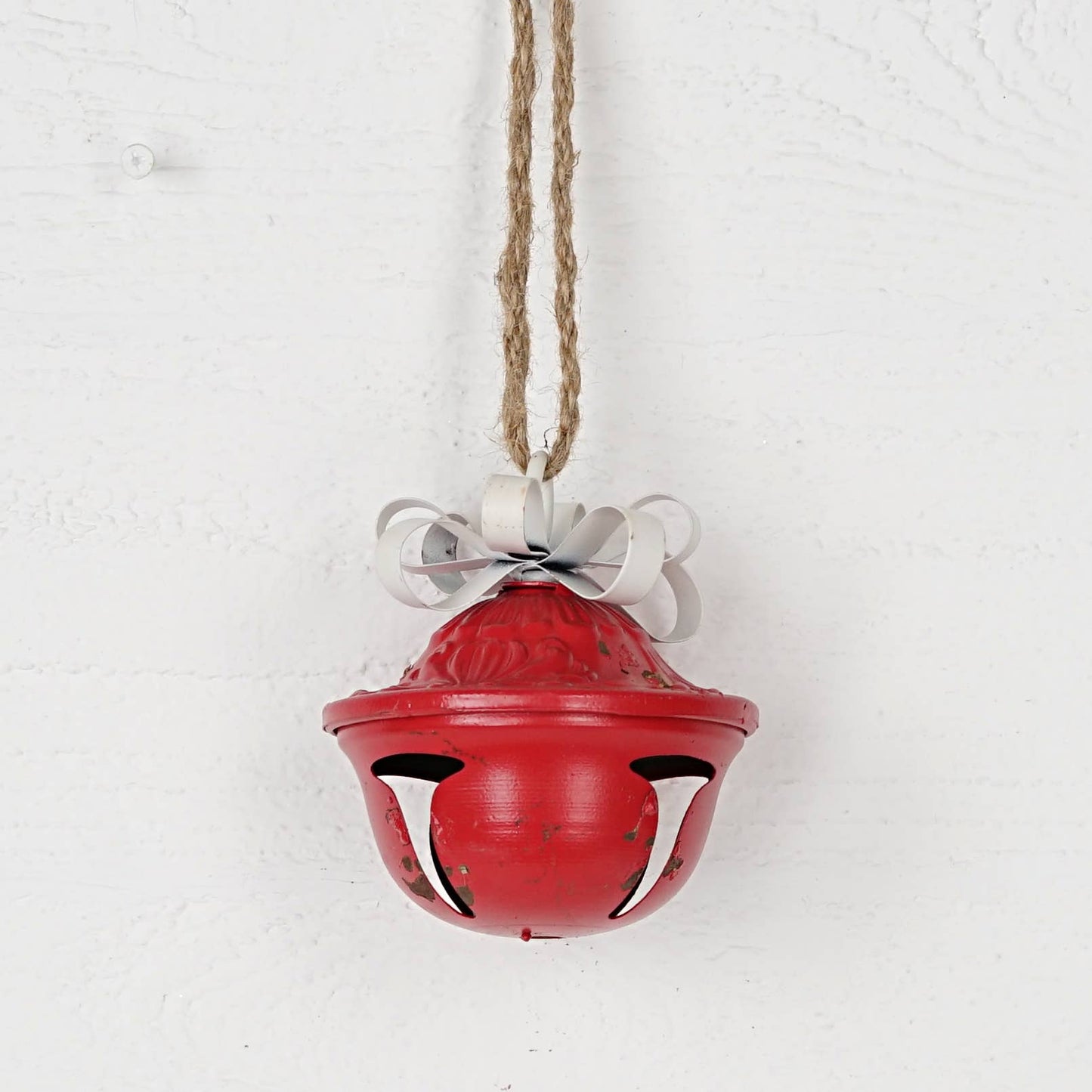 Vintage red bell w/metal bow 5”