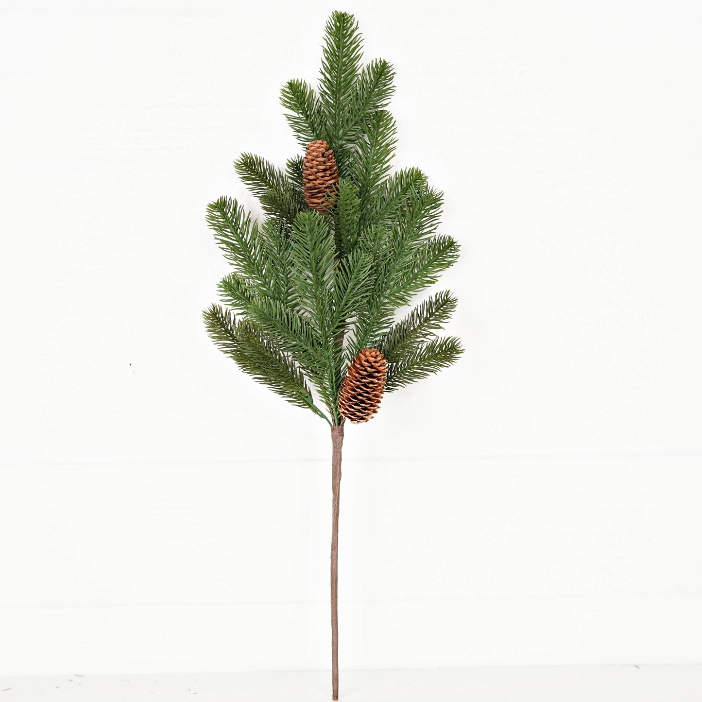24in Evergreen Spruce w/ Pinecones