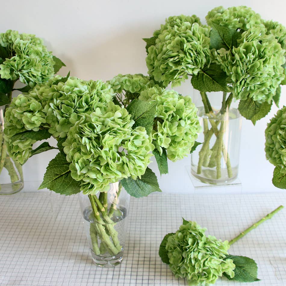 21'' Real Touch Hydrangea