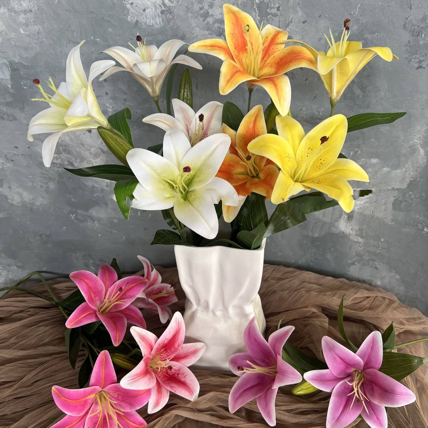 23'' Natural Touch Lilies