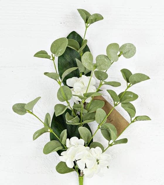 17in Spray-Cream Hydrangea and Eucalyptus